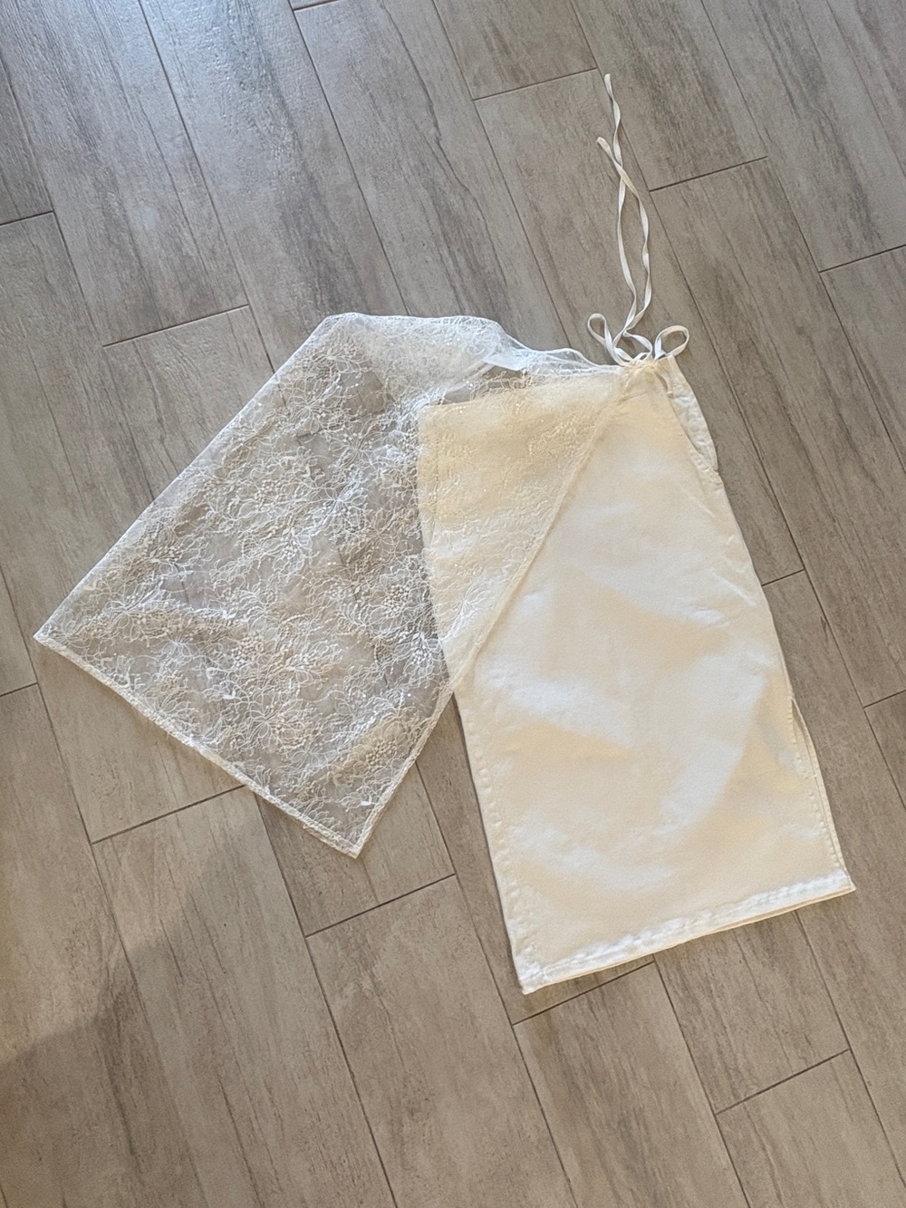NWT Antropologie by & layered lace 2 layers midi skirt